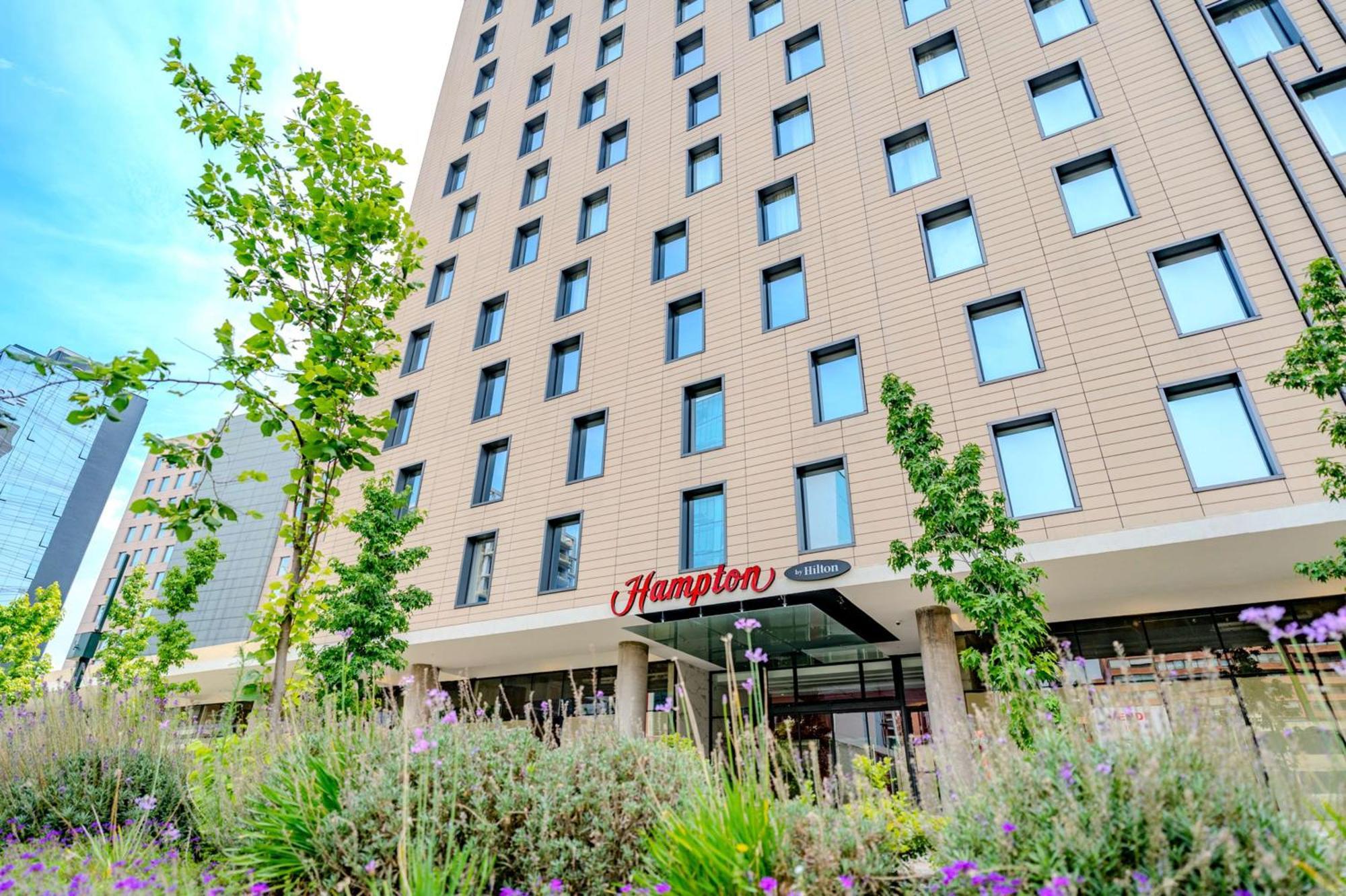 Hampton By Hilton Santiago Las Condes Kültér fotó